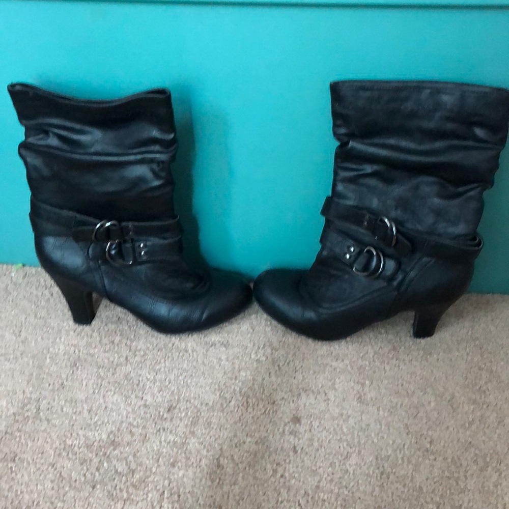 Boots - Picture 2 of 2